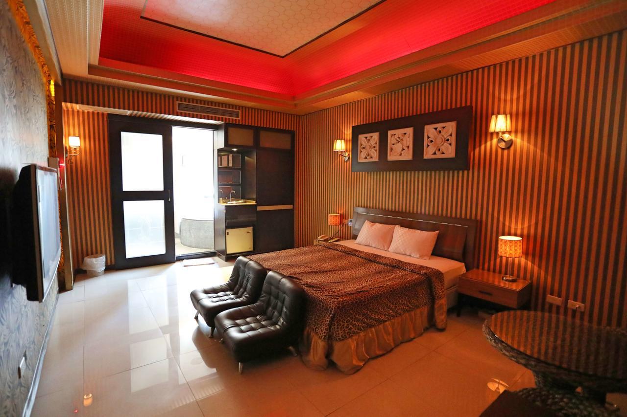 Hua Jia Motel Tainan Luaran gambar